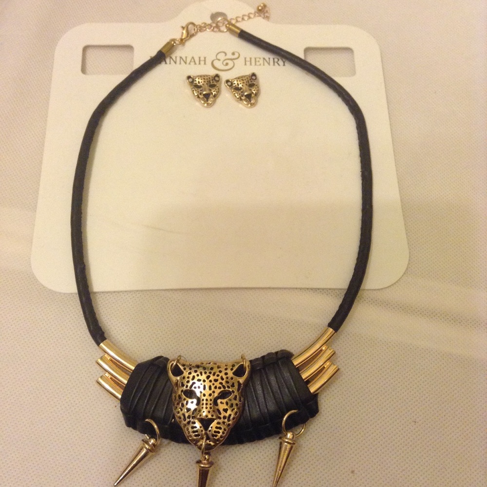 Leopard Animal Tiger necklace chain & earring set - Picture 3 of 4